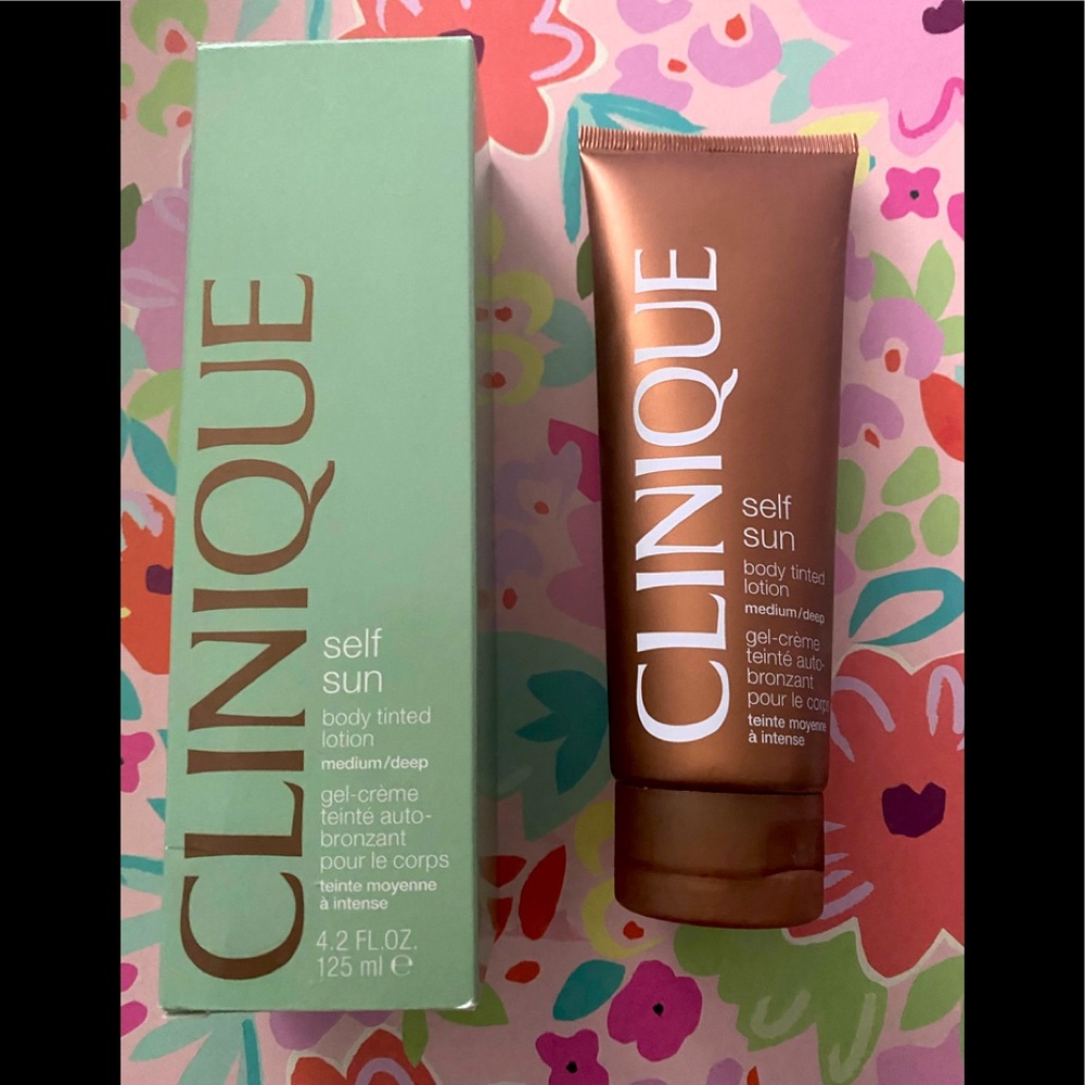 Nwt ☀️🕶 Clinique self tanner